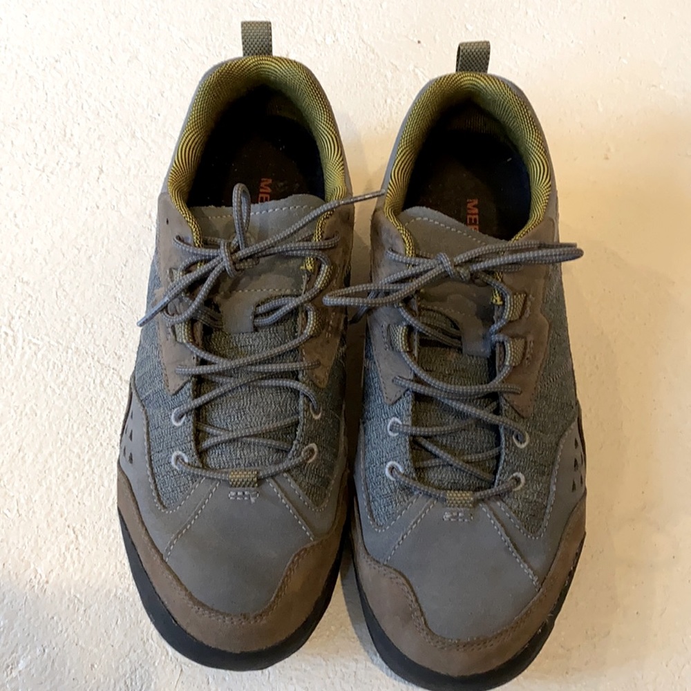 Merrell CastleRock Travel Suede Shoes, Sz 10.5